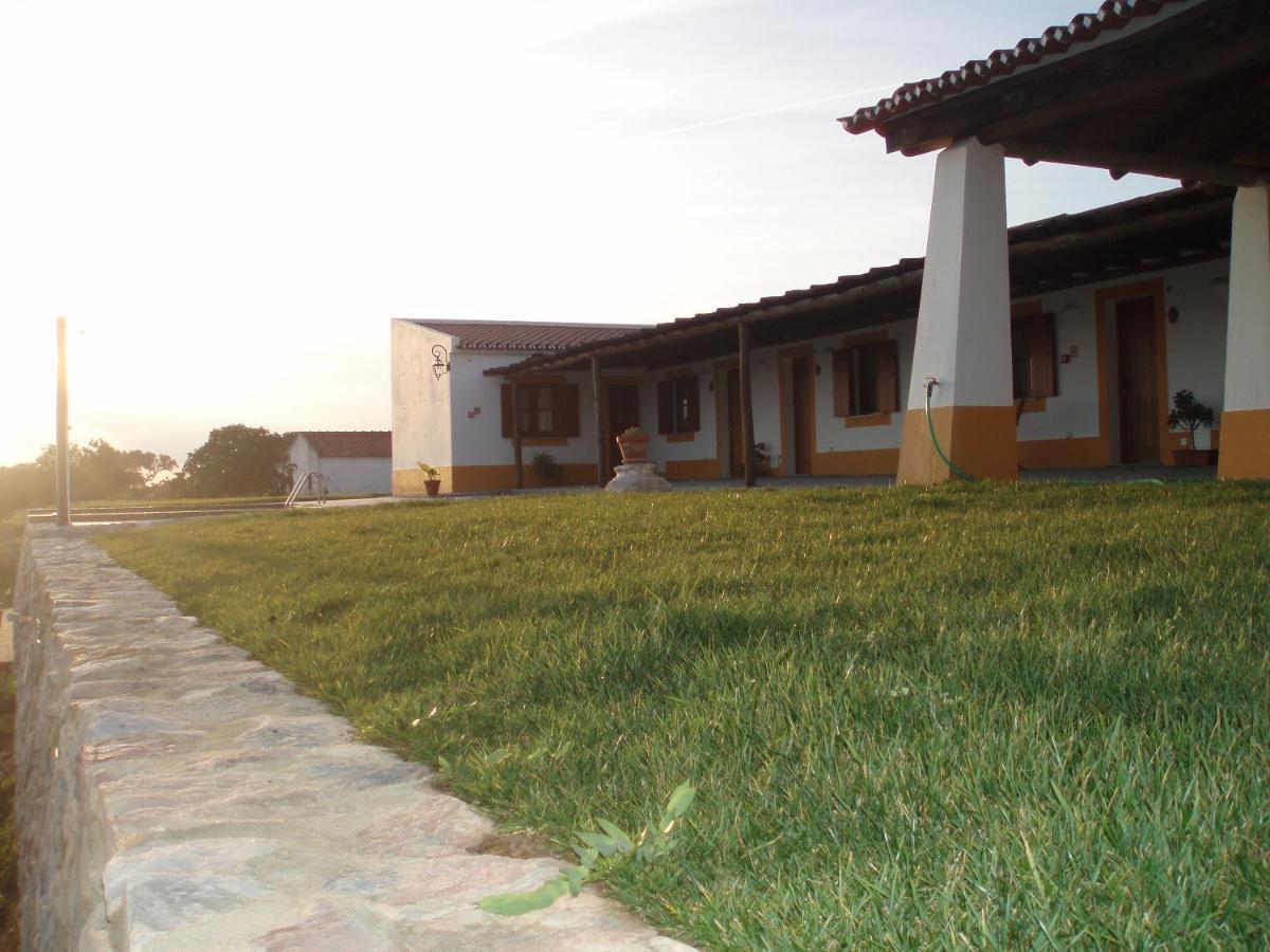 Turismo Rural Pedremoura Pensionat Vila Ruiva  Exteriör bild